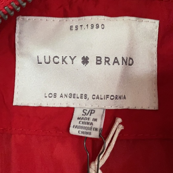 Women’s Water Resistant Lucky Brand Jacket - Picture 5 of 6